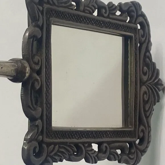 Vintage Style Hand Mirror Skeleton Key Picture Frame Wonderland Made In India - Picture 8 of 12